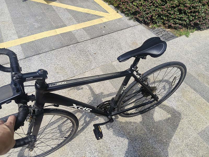 喜德盛RC200公路车，弯把自行车，铝合金车架，7速，510mm,刹车变速正常。